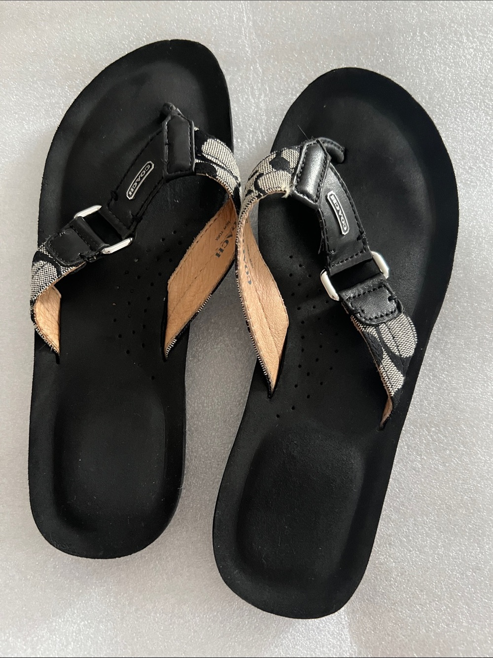 Coach Women's Jada Thong Sandals 8,5 - Picture 7 of 9